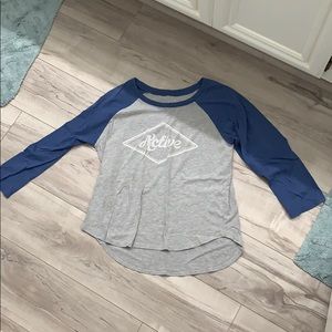 Quarter sleeve baseball tee